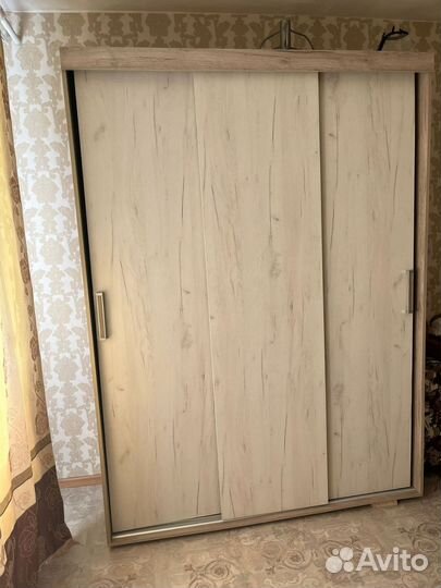 Продам шкаф купе б/у