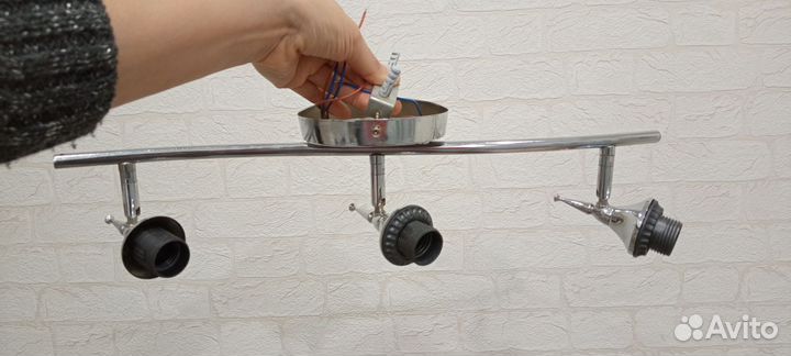 Люстра без плафонов