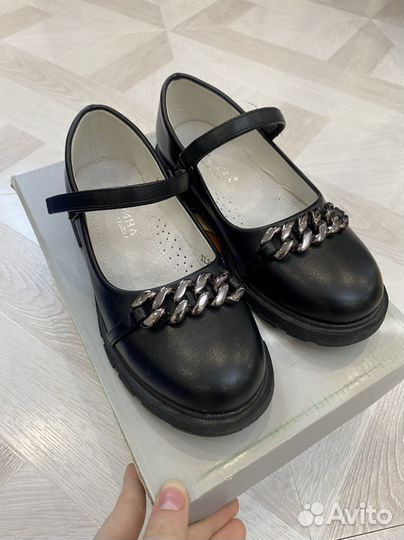 Туфли детские на девочку размер 33