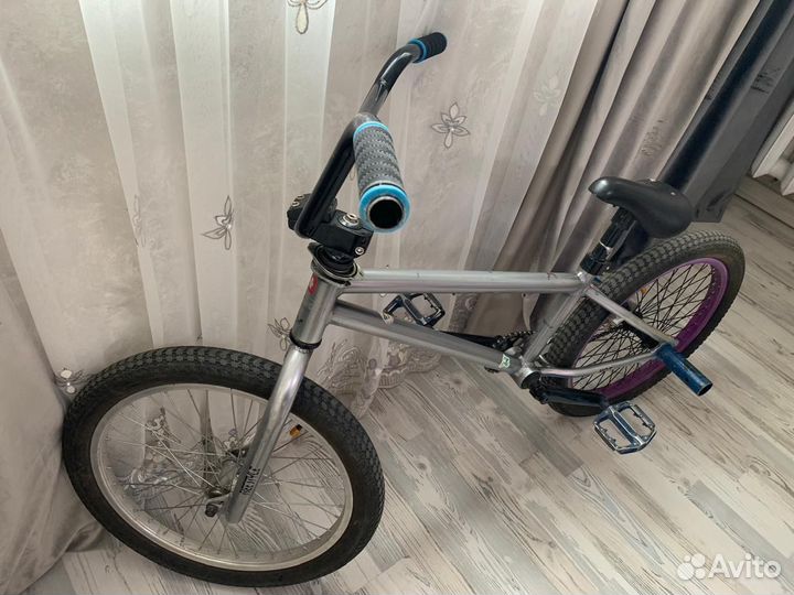 Трюковой велосипед бмх