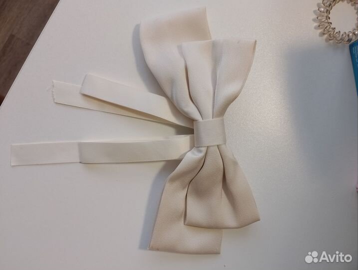 Заколка бант