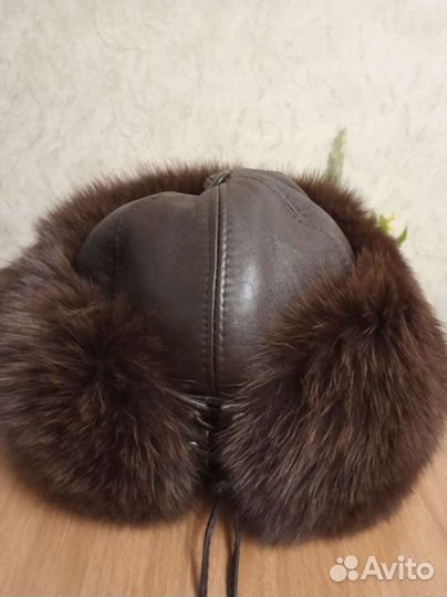 Шапка женская кожа+ натуральный мех песца