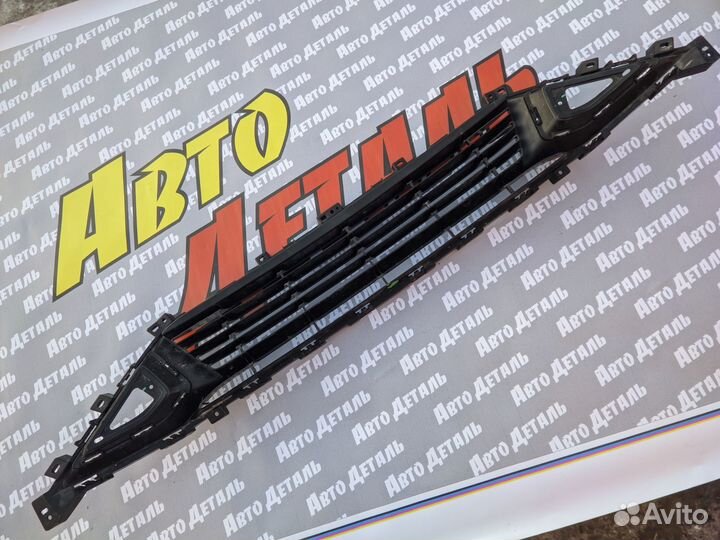 Решетка переднего бампера Geely Coolray SX11 2019