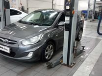 Hyundai Solaris 1.4 AT, 2011, 306 477 км, с пробегом, цена 580 000 руб.