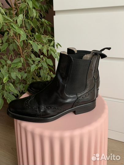 Ботинки челси Pollini
