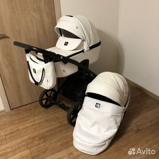 Коляска Adamex Mobi air Deluxe 2 в 1