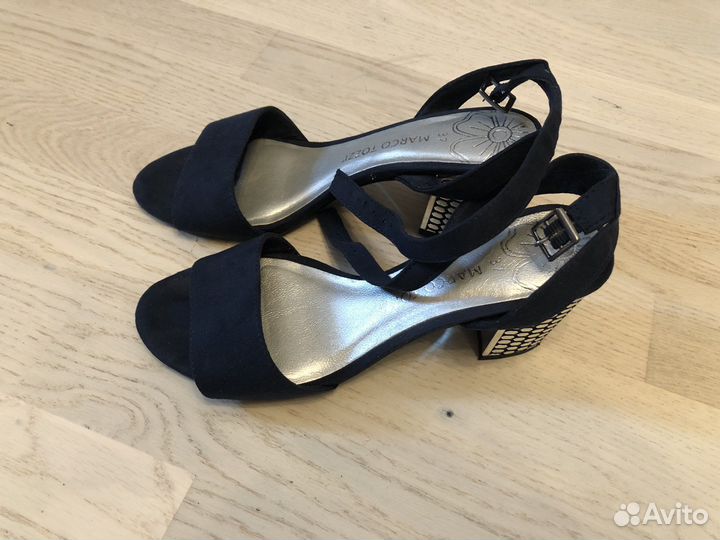 Босоножки 37