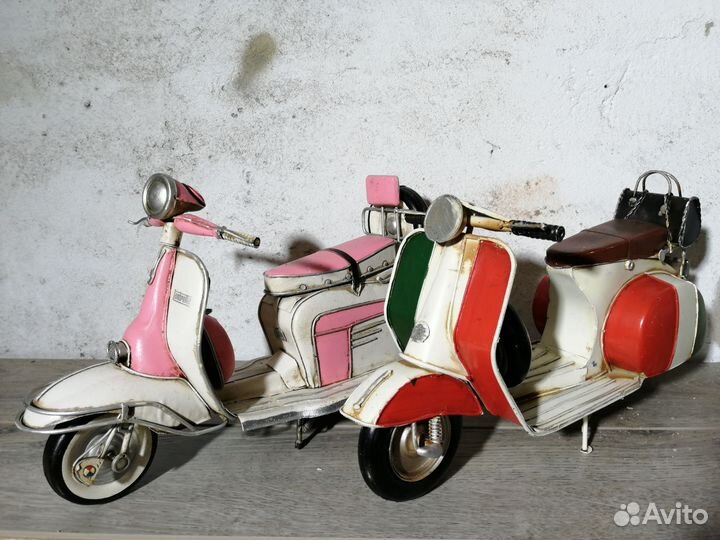 Модель скутера Мотороллера