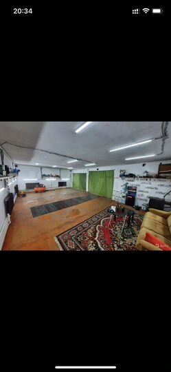 Гараж, > 30 м²