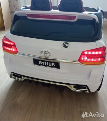 Детский электромобиль Toyota Land Cruiser