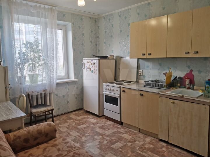 Комната 16 м² в 3-к., 4/10 эт.