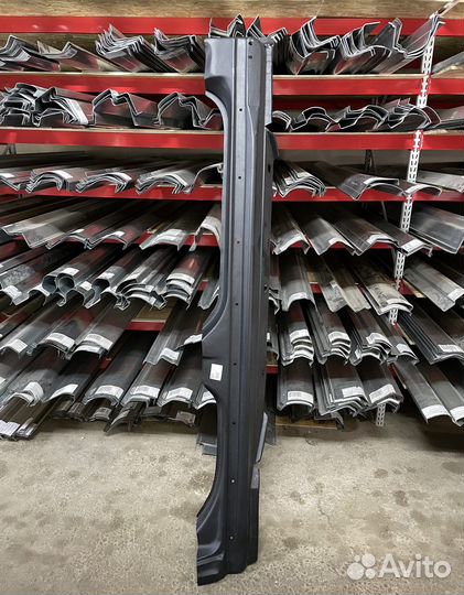 Порог правый Volkswagen Passat B5 1996-2005 (Polca