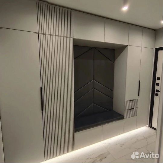 Шкаф распашной на заказ