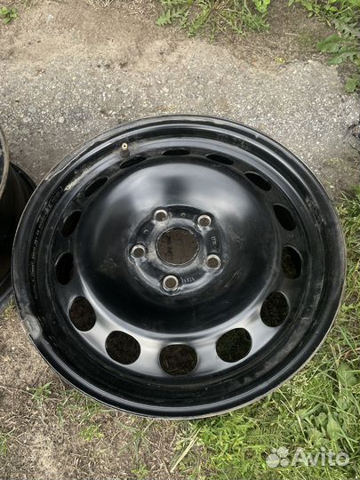 Штампованные диски r16 на Vw