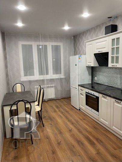 2-к. квартира, 57 м², 2/25 эт.