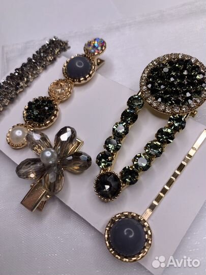 Заколки для волос