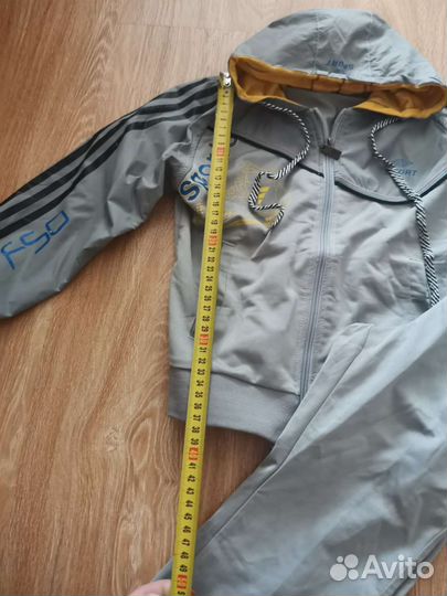 Спортивный костюм