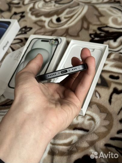 iPhone 15, 128 ГБ