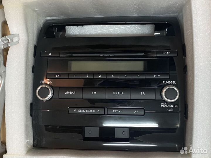 Мультимедиа toyota land cruiser 200