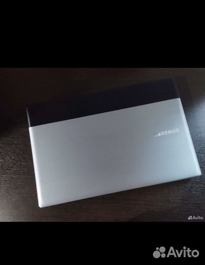 Ноутбук Samsung