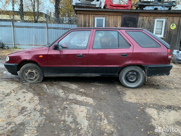 В разборе Skoda felicia combi