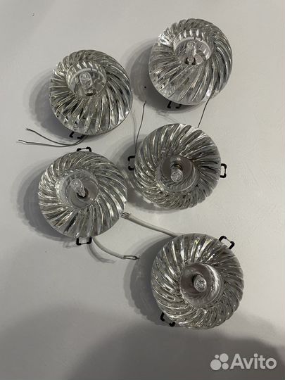 Светильник точечный