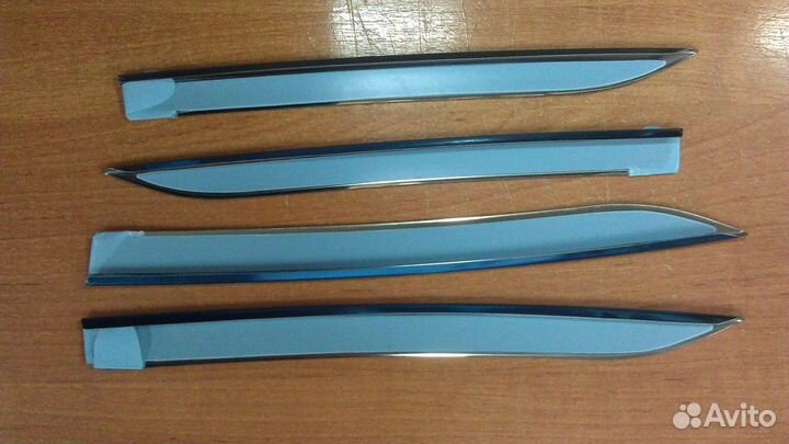 Рено Логан 2 молдинг решетки радиатора правый левы