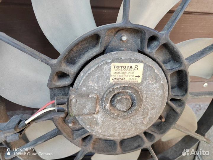 Вентилятор охлаждения Toyota Corolla E12 2011