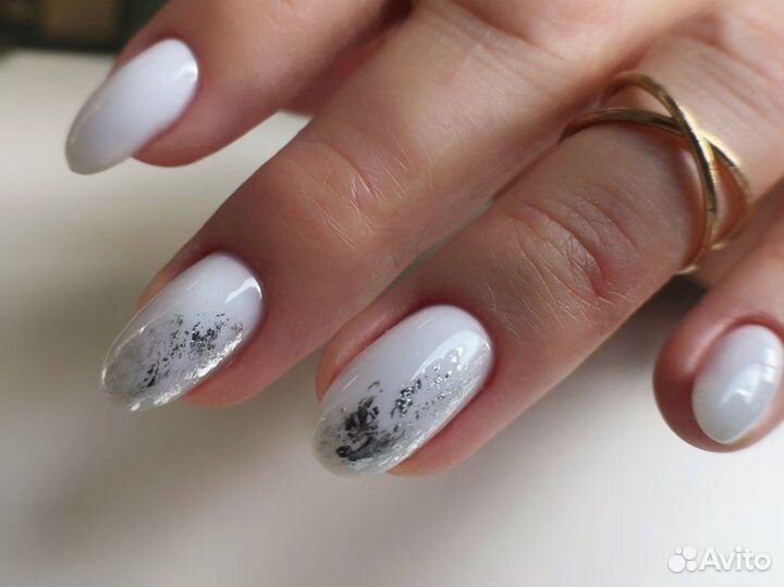 Маникюр,наращивание ногтей