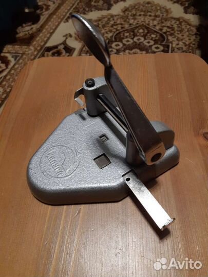 Дырокол СССР большой редкий