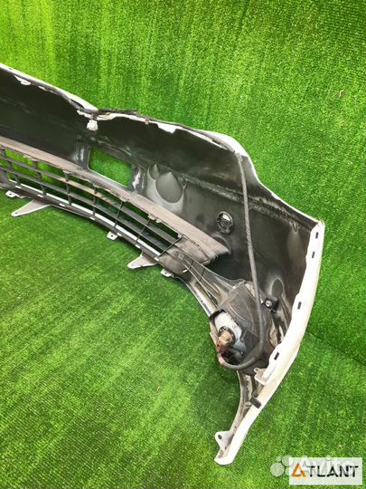 Бампер передний toyota estima