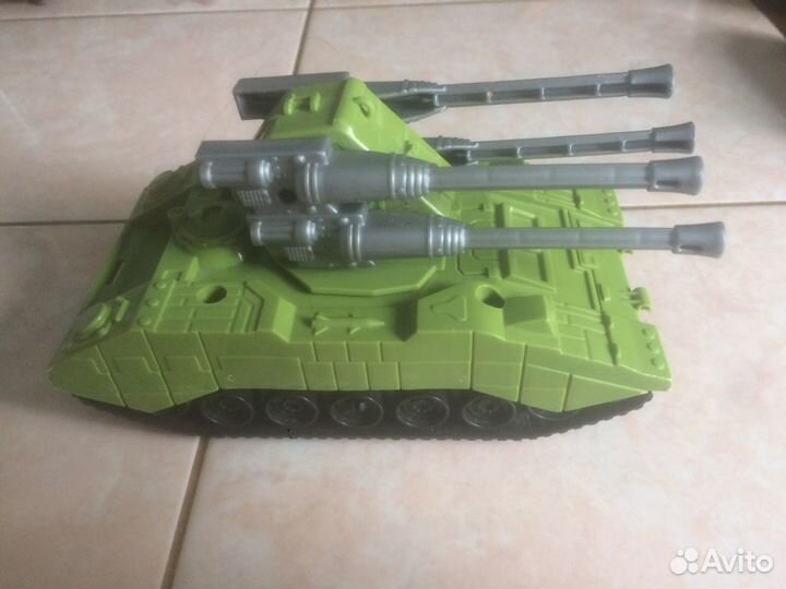 Военная техника Танк игрушка