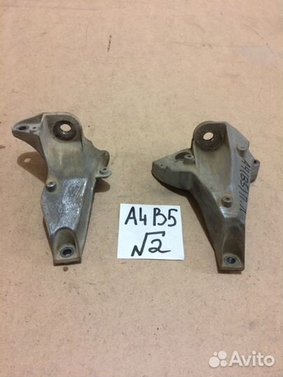 Кронштейн АКПП Audi A4 B5 1.8 Turbo Quattro