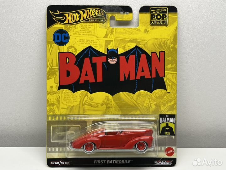 Hot wheels premium first batmobile