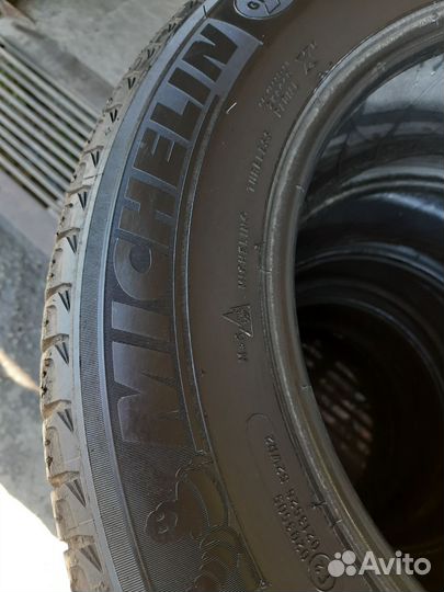 Michelin X-Ice 215/60 R16