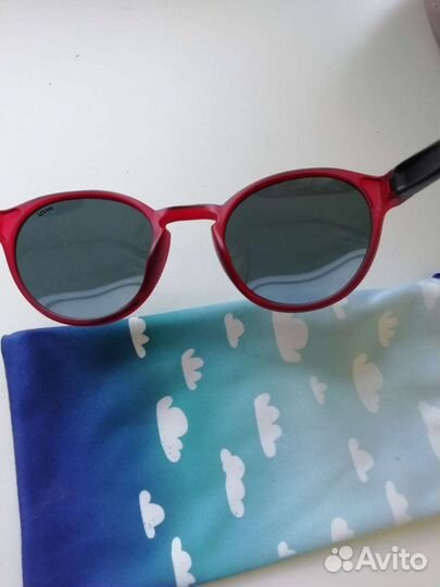 Детские солнечные очки invu kids