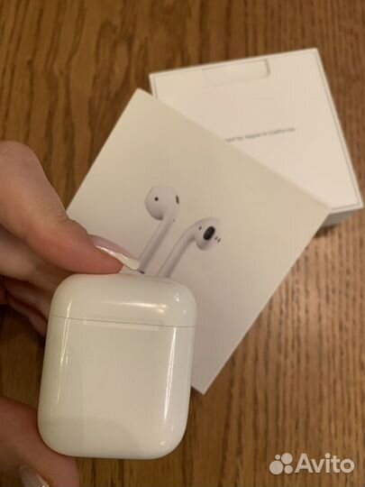 Наушники airpods 1 поколения