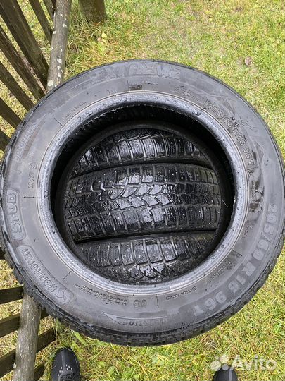 Kormoran Stud 205/60 R16