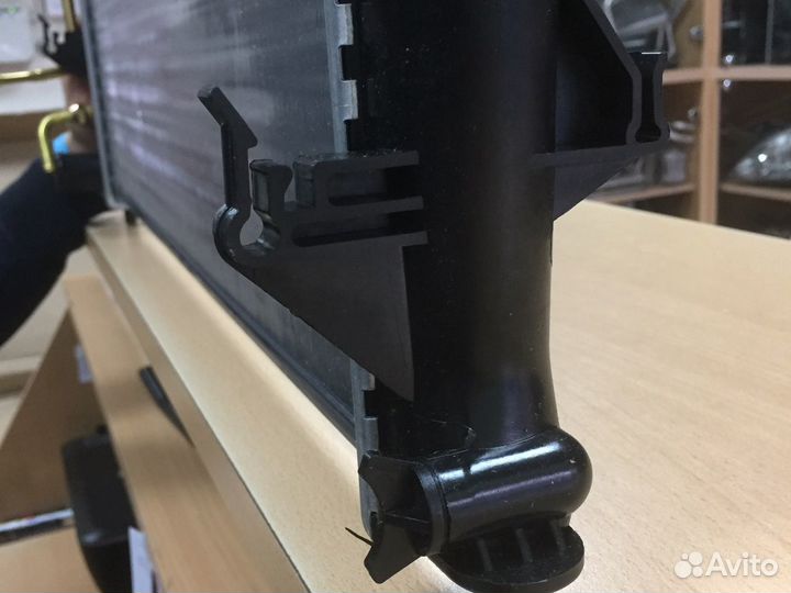 Радиатор охлаждения Хенде Туксон / Киа Спортейдж