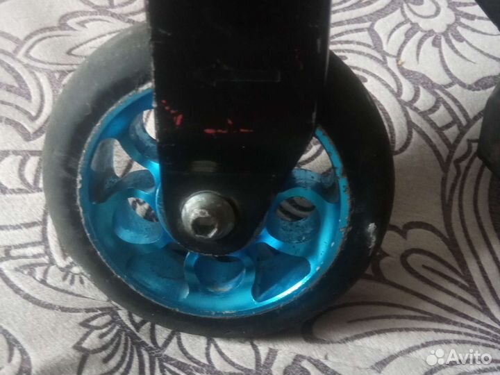 Самокат трюковый