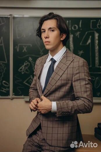 Швея/Пошив одежды:брюк/костюмов/пальто