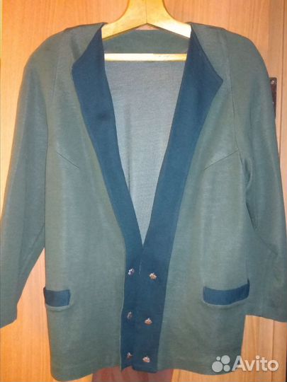 Жакет с юбкой