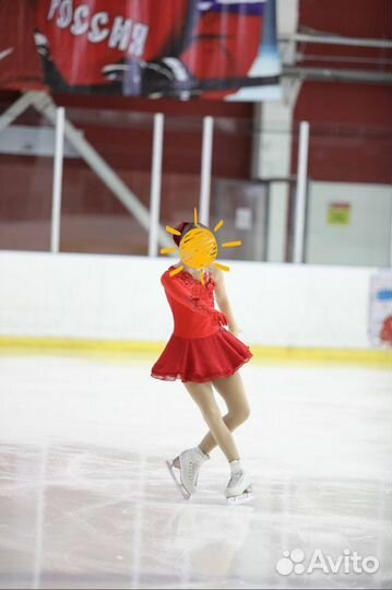 Костюм для фигурного катания
