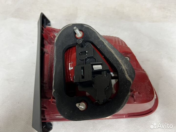 Фонарь задний правый VW Tiguan 1