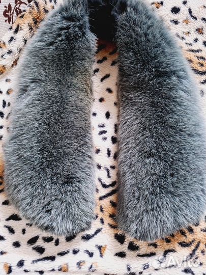 Воротник из меха ламы