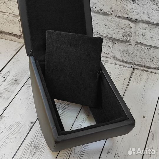 Подлокотник Peugeot 2008 (2014 - )