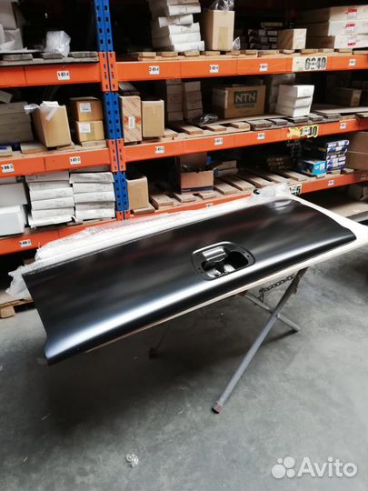 Борт задний Mitsubishi L200 6724A013