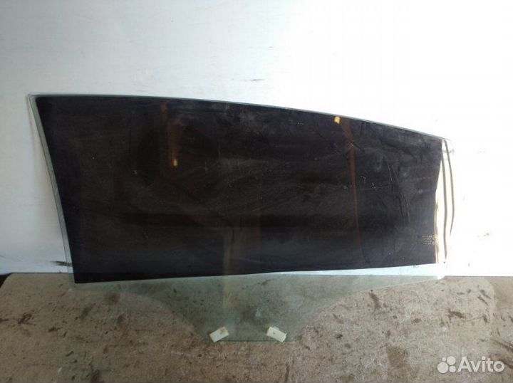 Стекло заднее правое Kia Rio 3 2011-2017