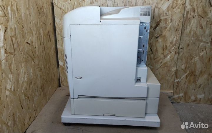 HP Color LaserJet 5550dtn Б/у, рабочий