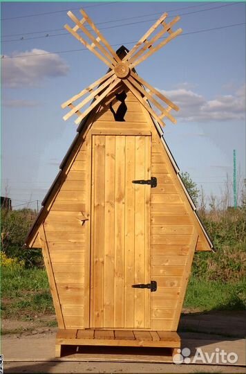Уличный туалет деревянный TVP575